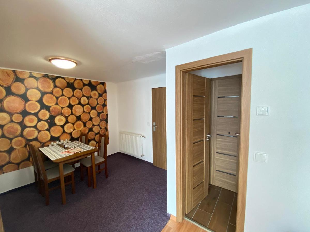 Apartmany Kubova Huť Buitenkant foto