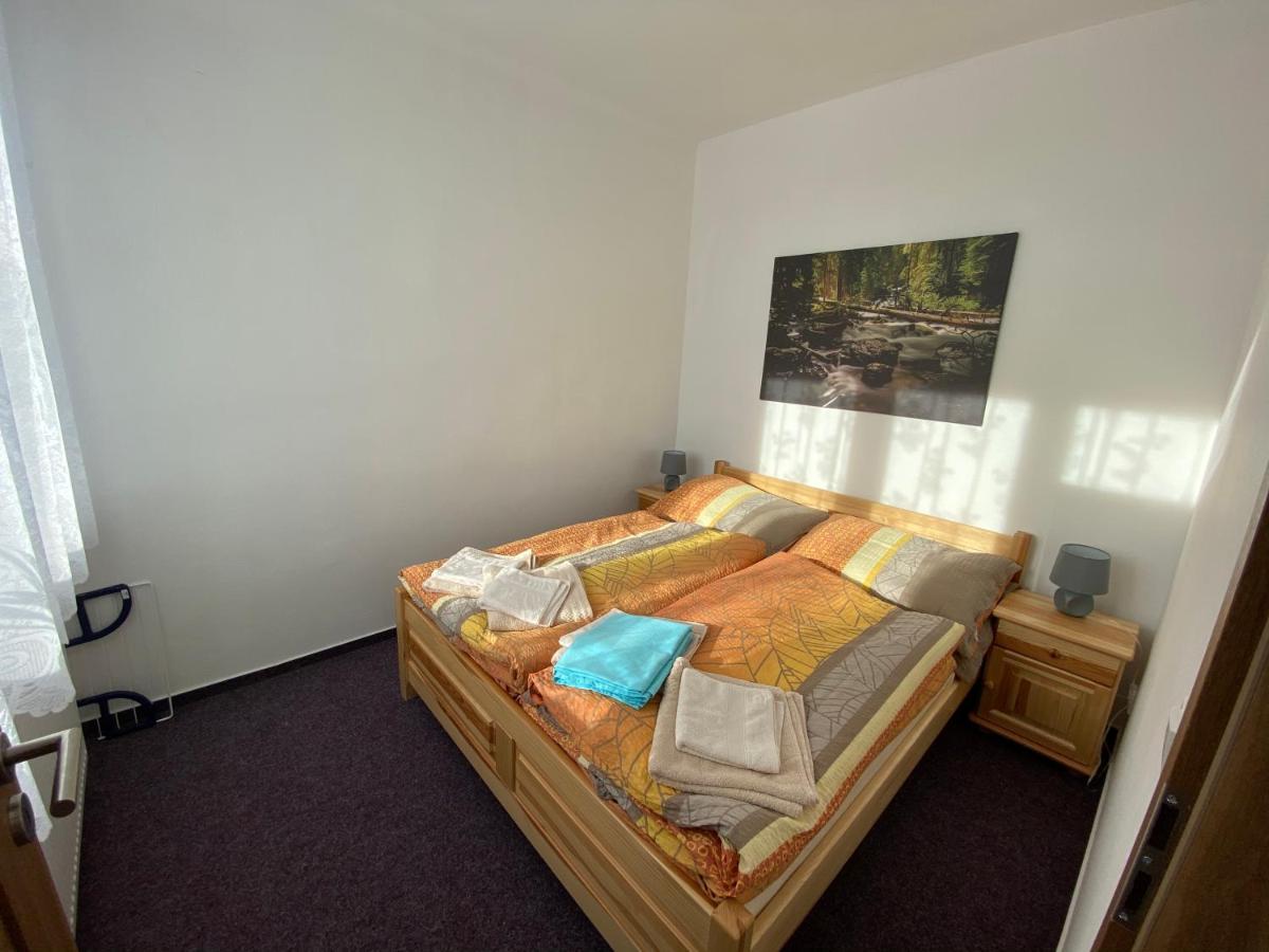 Apartmany Kubova Huť Buitenkant foto