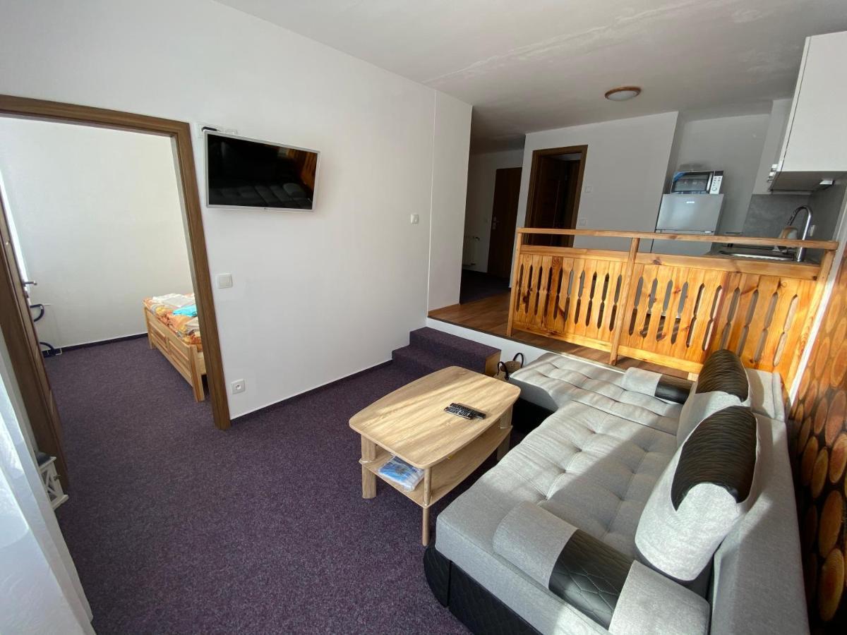 Apartmany Kubova Huť Buitenkant foto