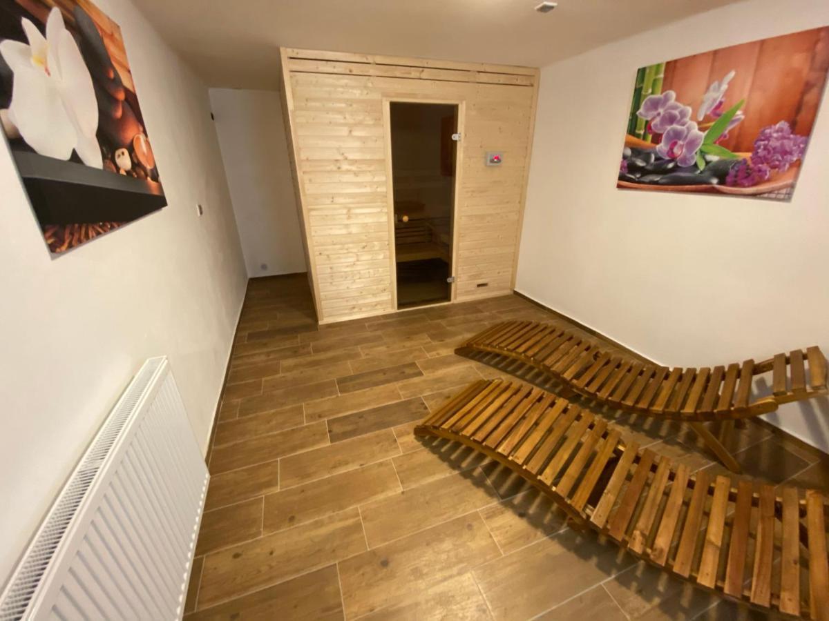 Apartmany Kubova Huť Buitenkant foto